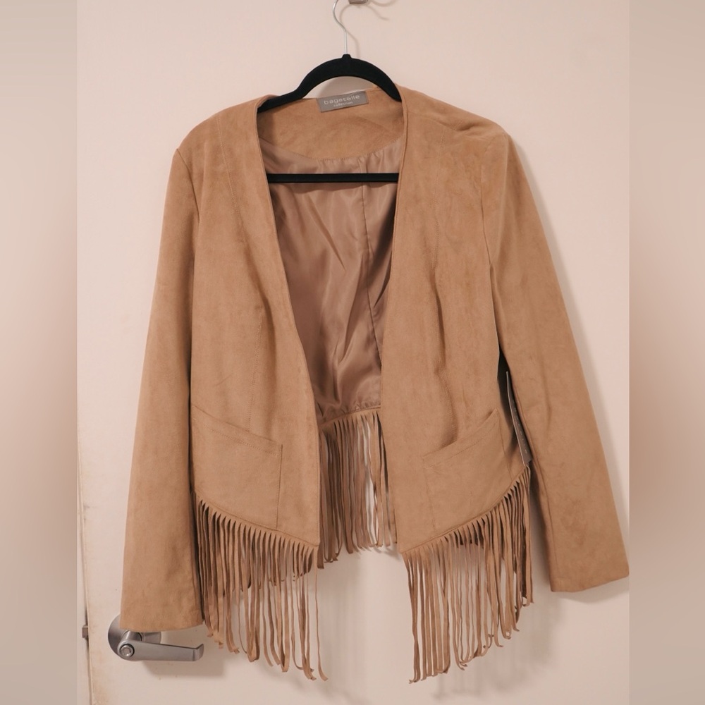 Bagatelle Camel Fringe Women's Blazer